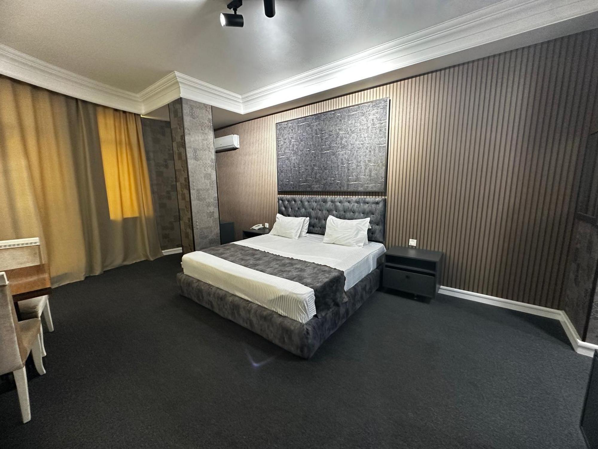 Amber Hotel Baku Eksteriør billede