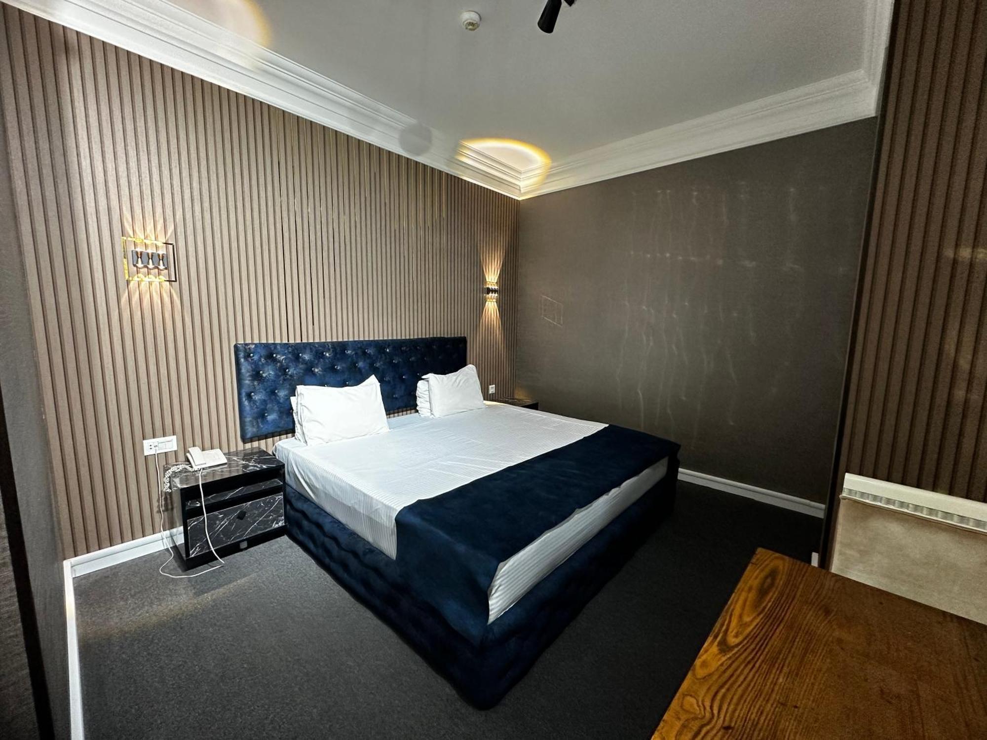 Amber Hotel Baku Eksteriør billede