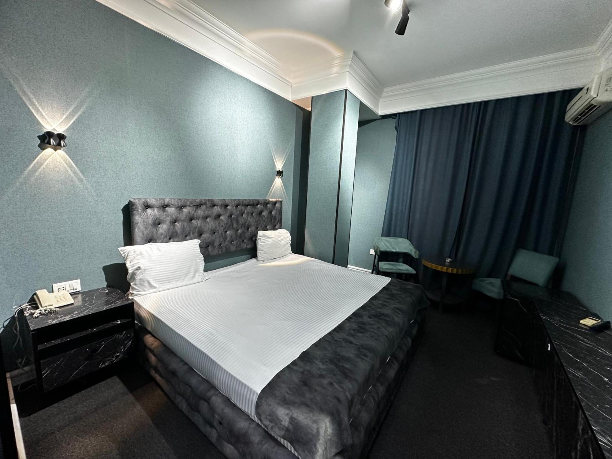 Amber Hotel Baku Eksteriør billede